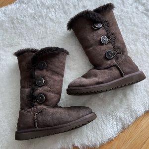 UGG Kids Bailey Button Triplet Boot size 13